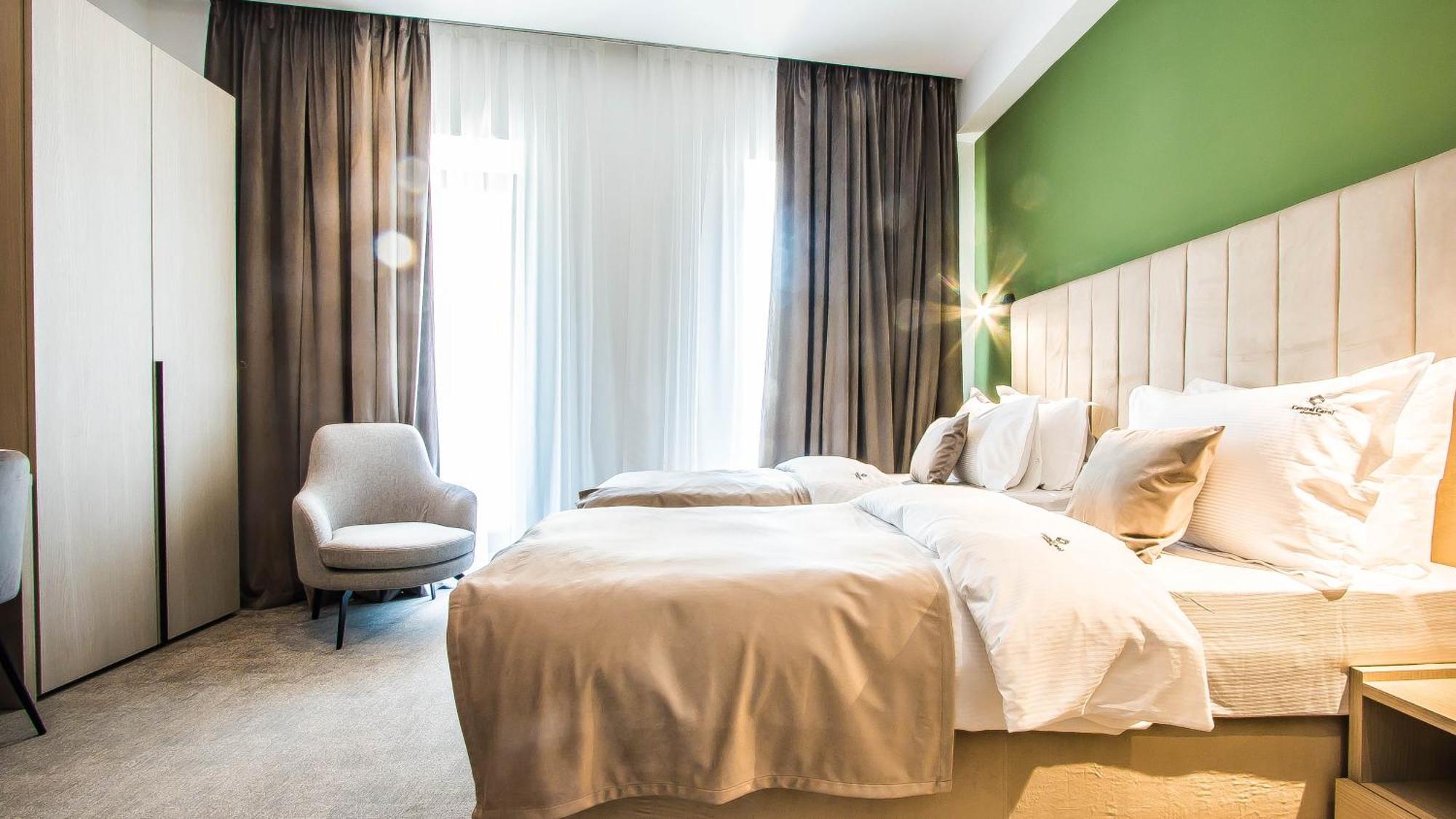 Central Carol Aparthotel 2 Bukarest Eksteriør billede
